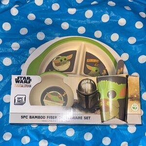 Star Wars Mandalorian 5 piece bamboo fiber dinnerware set